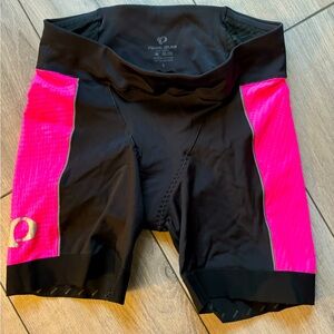 Pear Izumi triathlon shorts (Women’s Large)